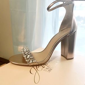 Badgley Mischka “Jewel” rose gold block heel shoes